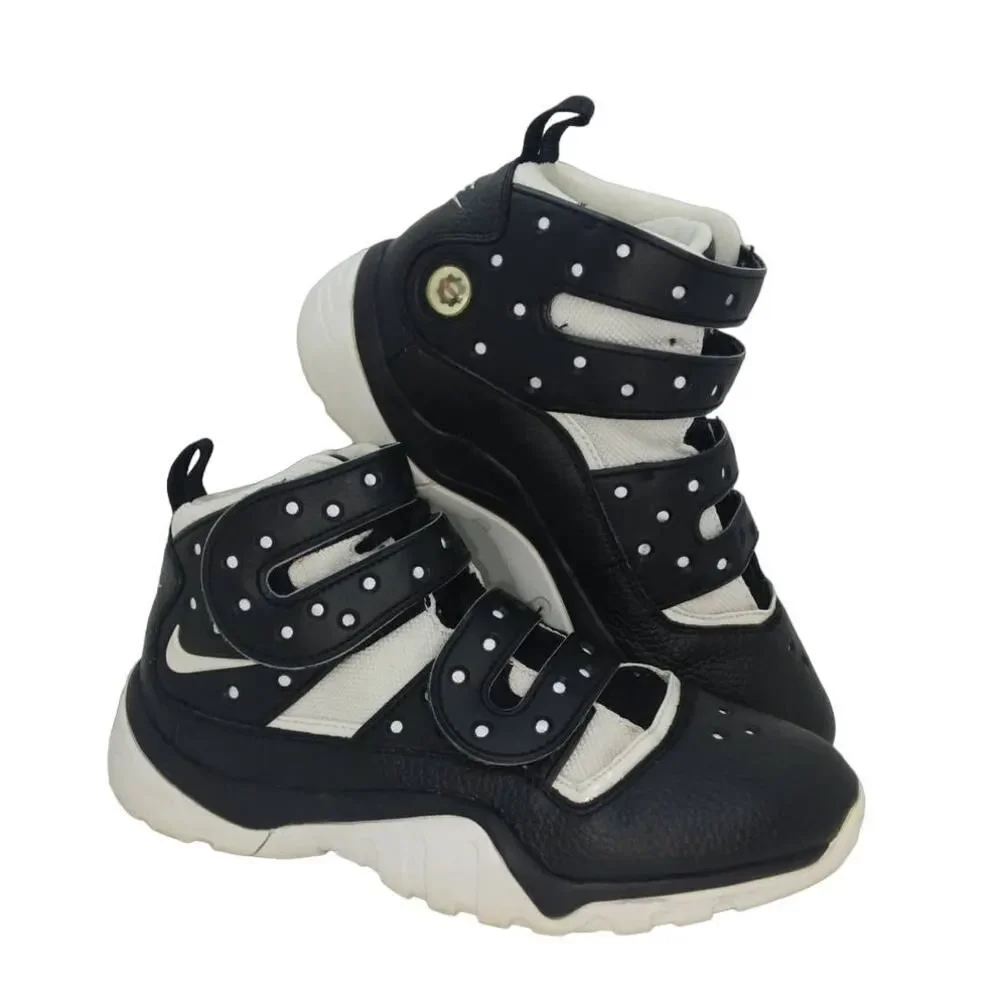 NIKE AIR ZOOM SHARKLEY Boy's Black & White HiTop Sneakers - Size: 5 1/2Y RARE!